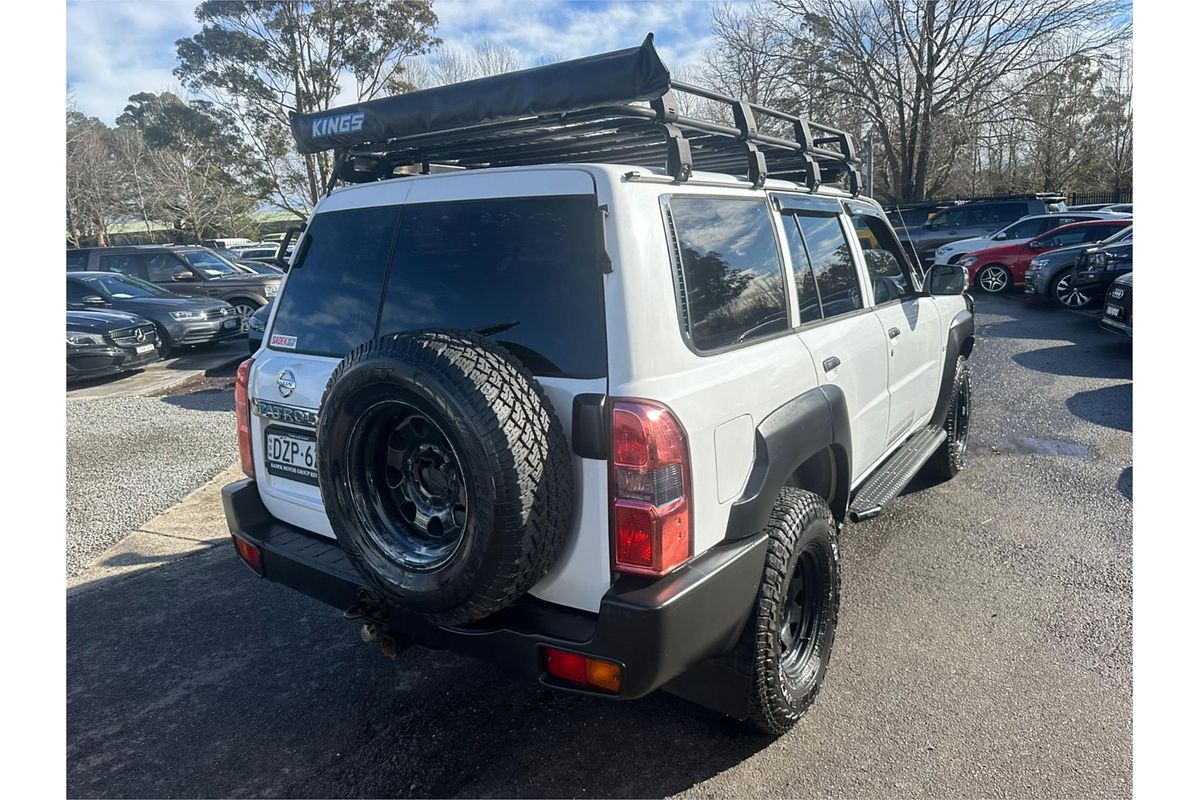 2012 Nissan Patrol DX GU 8