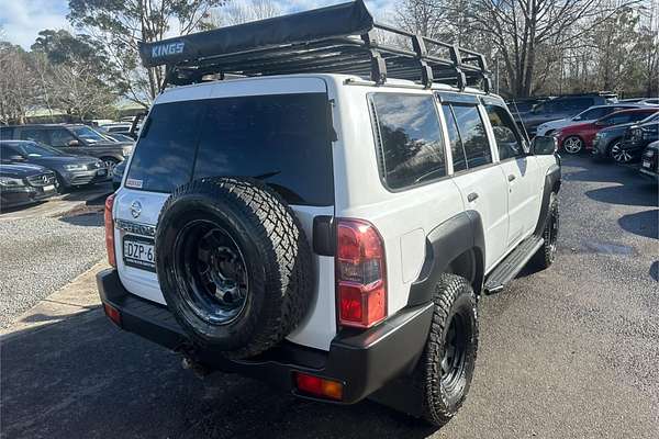 2012 Nissan Patrol DX GU 8