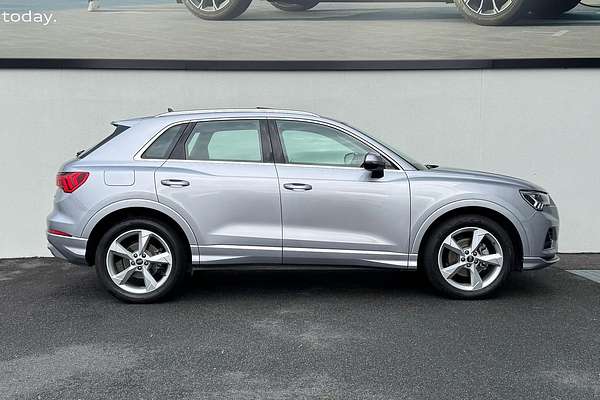 2022 Audi Q3 35 TFSI F3