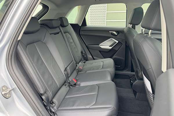 2022 Audi Q3 35 TFSI F3