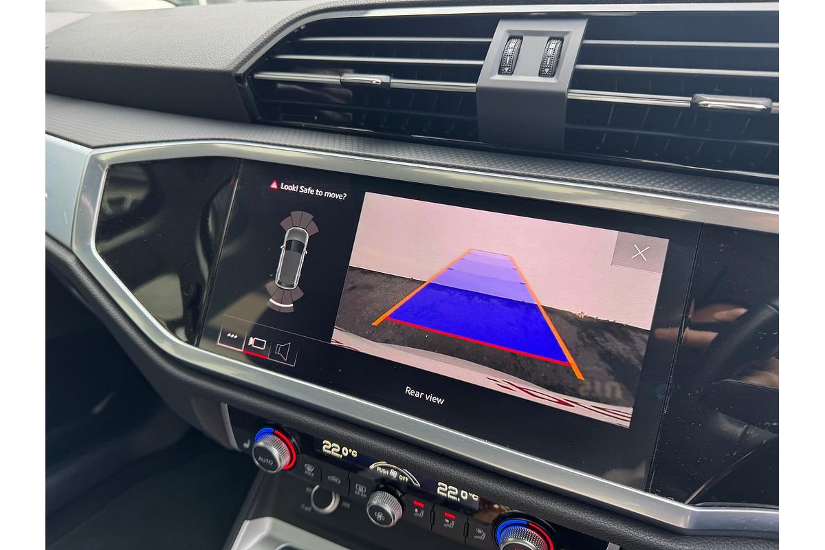 2022 Audi Q3 35 TFSI F3