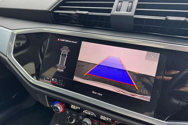 2022 Audi Q3 35 TFSI F3