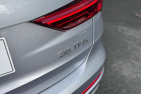 2022 Audi Q3 35 TFSI F3