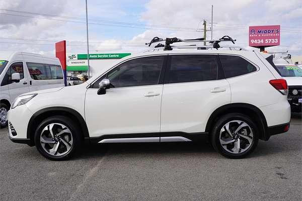 2022 Subaru Forester 2.5i-S S5