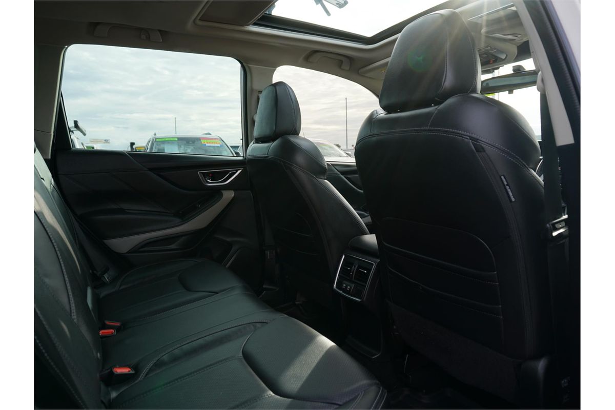 2022 Subaru Forester 2.5i-S S5