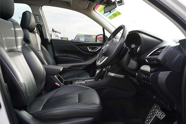 2022 Subaru Forester 2.5i-S S5