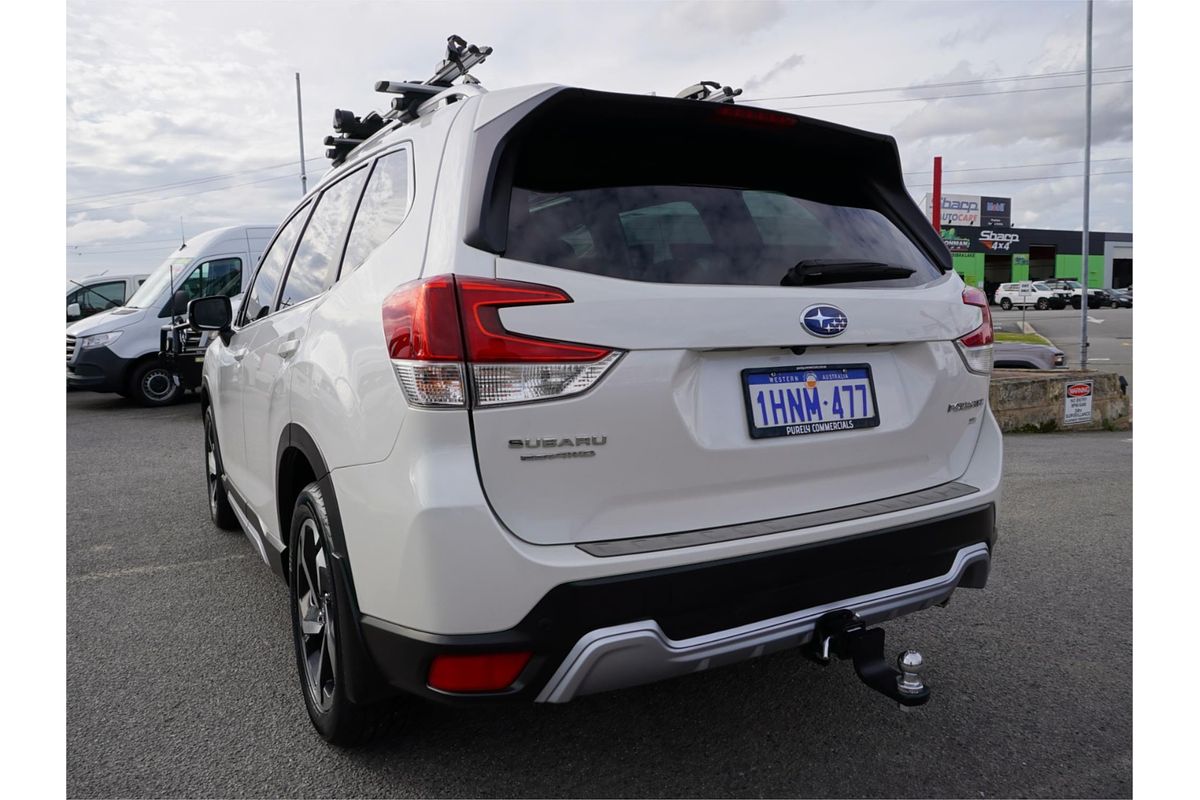 2022 Subaru Forester 2.5i-S S5