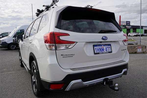 2022 Subaru Forester 2.5i-S S5