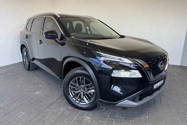 2023 Nissan X-TRAIL ST T33