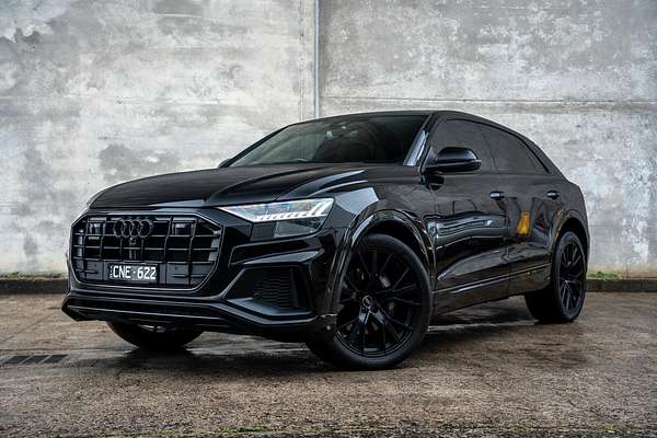 2023 Audi Q8 55 TFSI S line F1