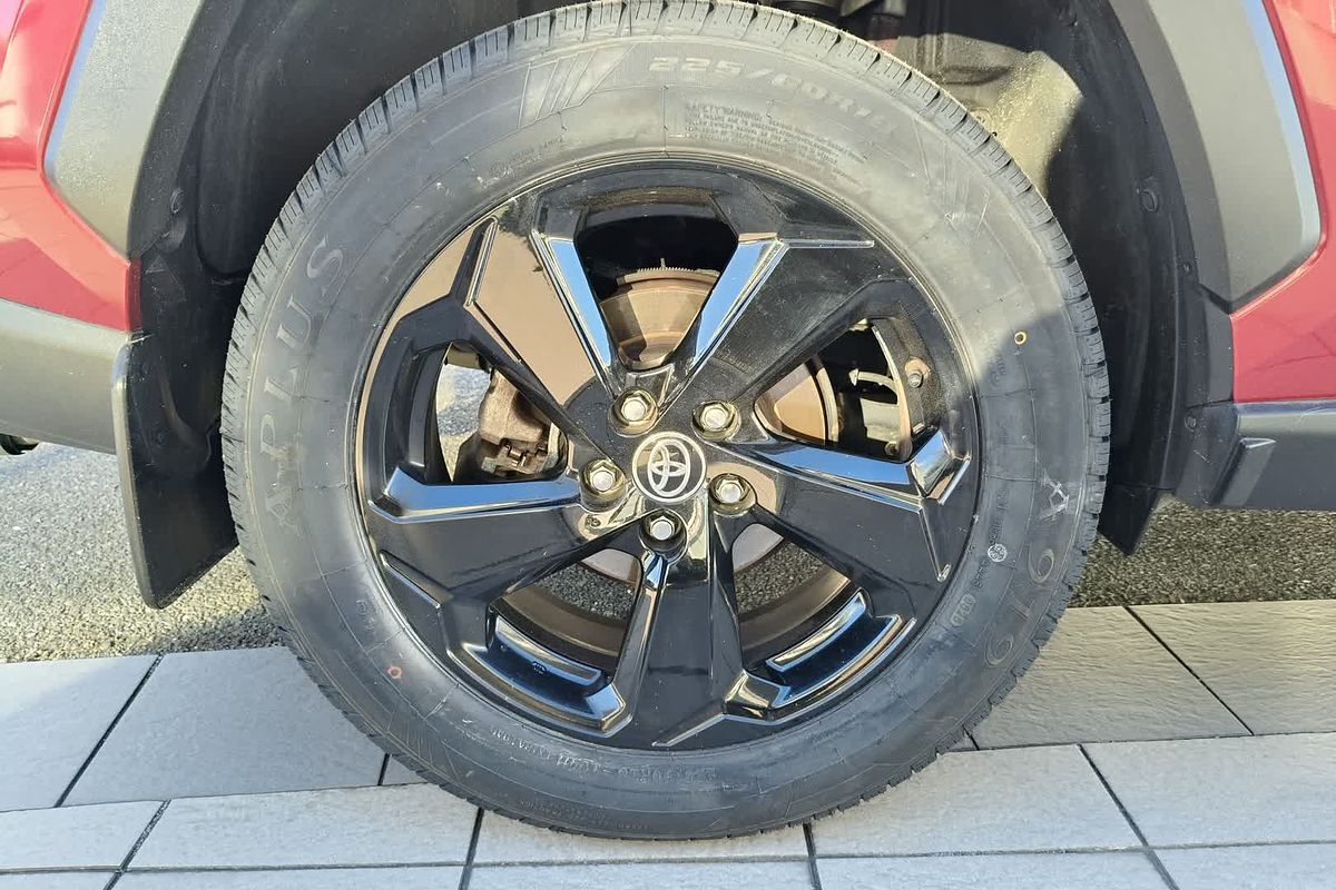 2020 Toyota RAV4 Cruiser AXAH54R