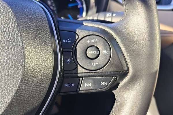 2020 Toyota RAV4 Cruiser AXAH54R