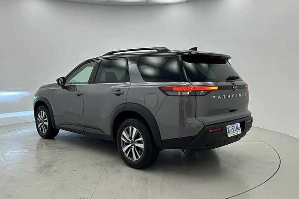 2024 Nissan Pathfinder Ti R53