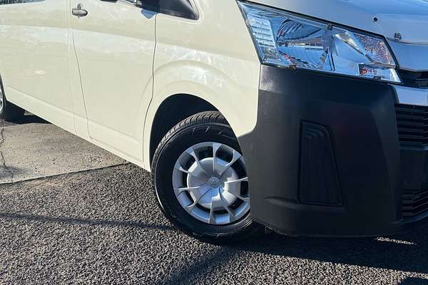 2019 Toyota HIACE  GDH320R