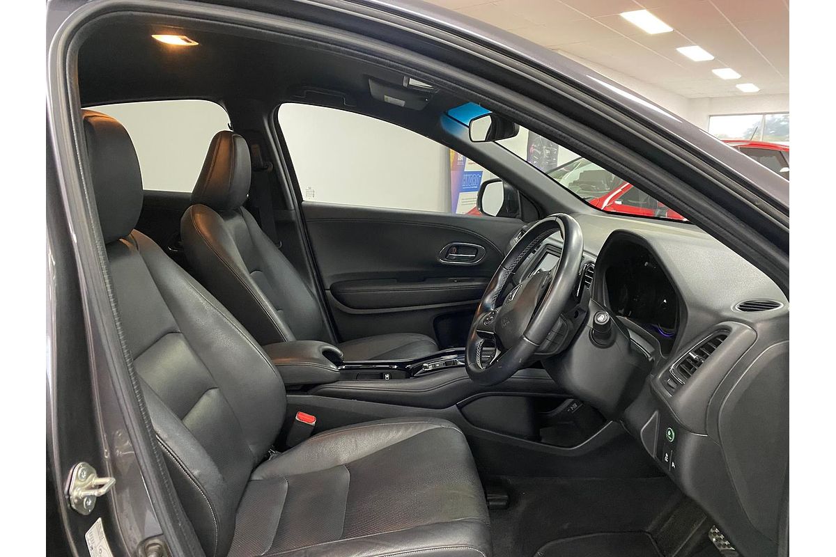 2019 Honda HR-V RS