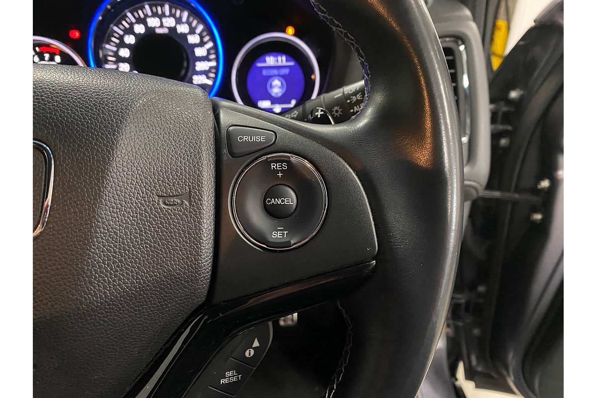 2019 Honda HR-V RS