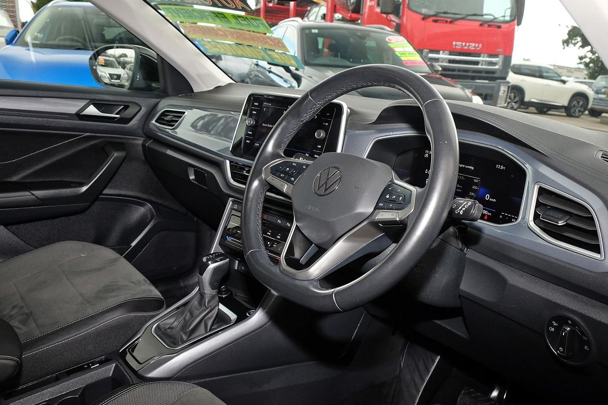 2022 Volkswagen T-Roc 110TSI Style D11
