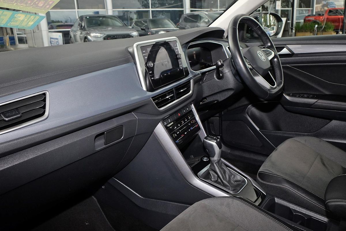 2022 Volkswagen T-Roc 110TSI Style D11