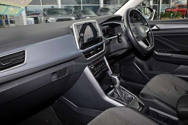 2022 Volkswagen T-Roc 110TSI Style D11