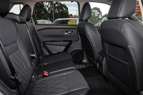 2024 Nissan X-TRAIL Ti-L T33