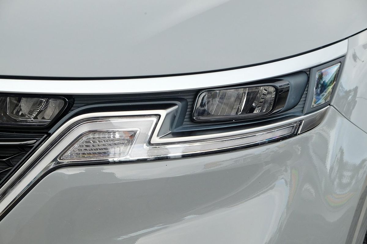2023 Kia Carnival S KA4