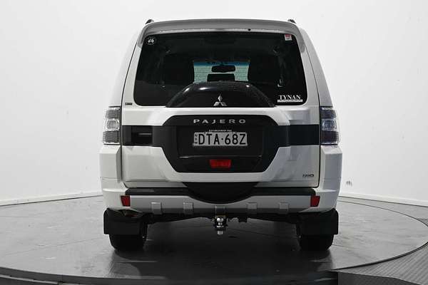 2017 Mitsubishi Pajero GLX NX