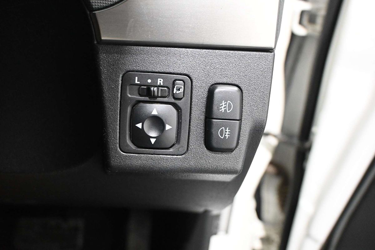 2017 Mitsubishi Pajero GLX NX