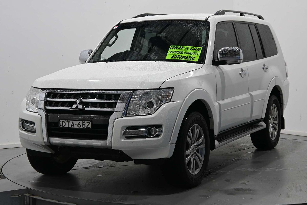 2017 Mitsubishi Pajero GLX NX