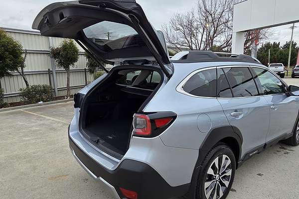 2025 Subaru Outback AWD Touring XT 6GEN