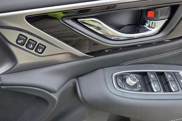 2025 Subaru Outback AWD Touring XT 6GEN