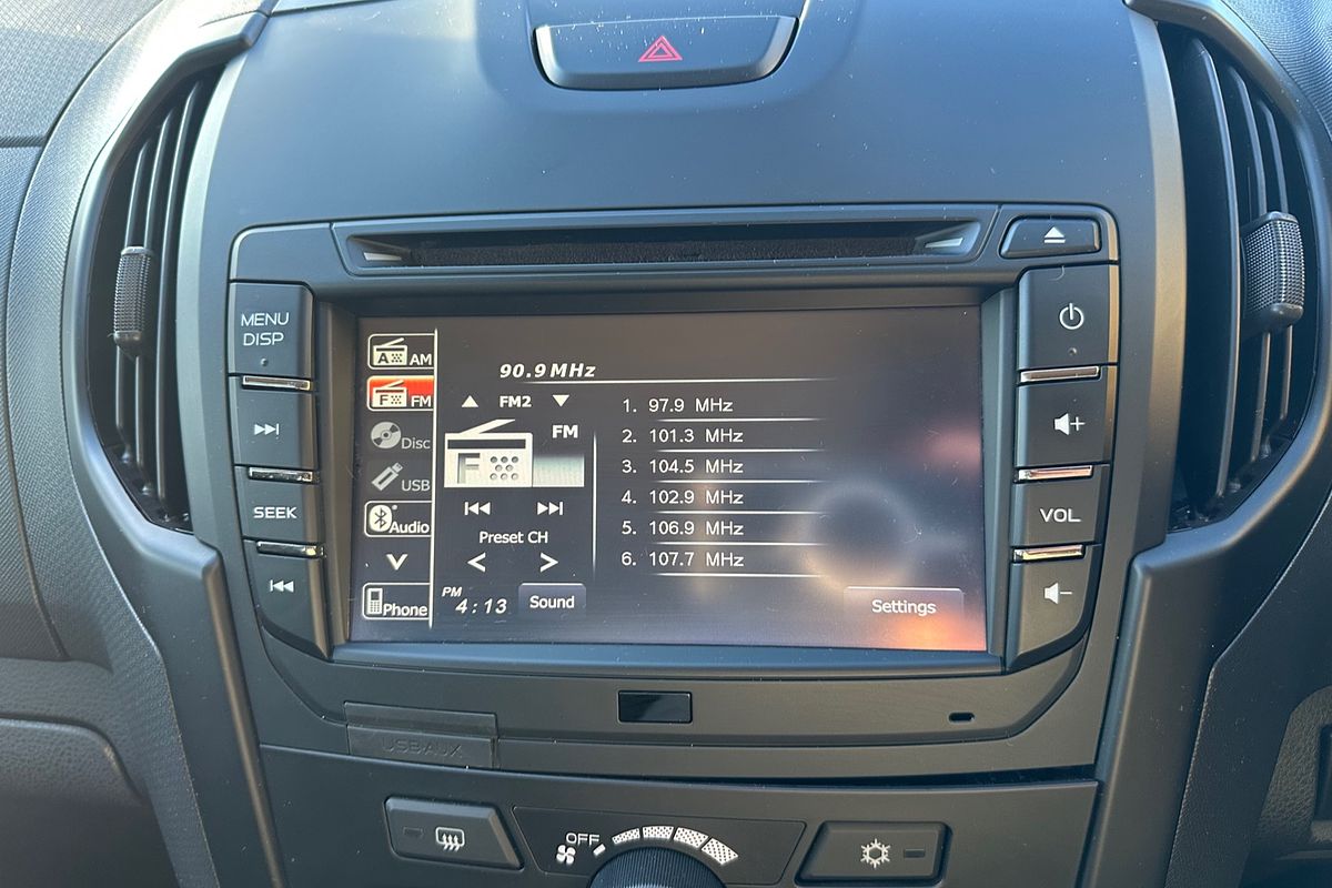 2019 Isuzu D-MAX SX High Ride Rear Wheel Drive