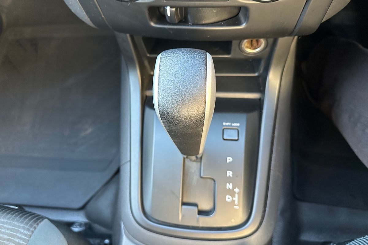 2019 Isuzu D-MAX SX High Ride Rear Wheel Drive