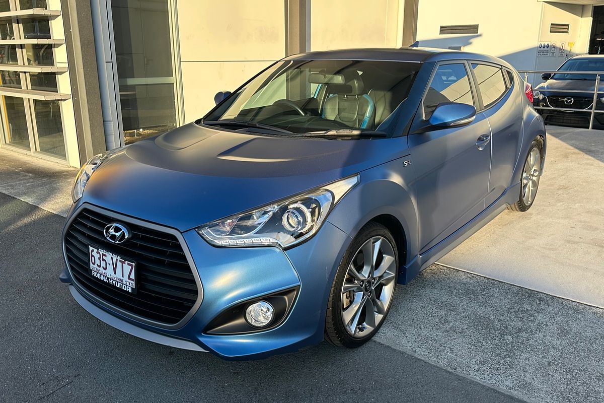2015 Hyundai Veloster SR Turbo FS4 Series II