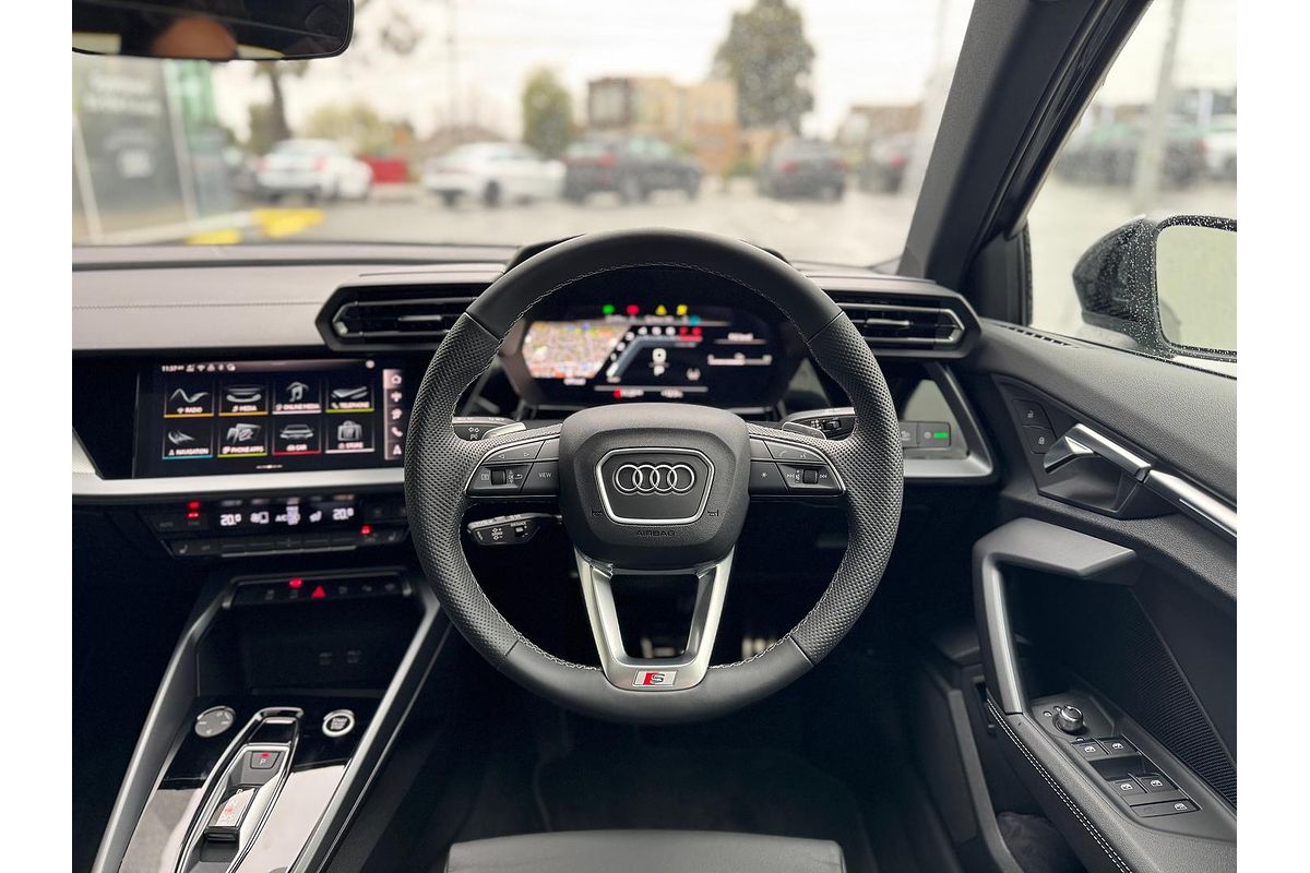 2025 Audi A3 35 TFSI S line GY