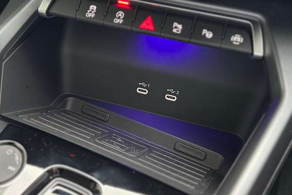 2025 Audi A3 35 TFSI S line GY