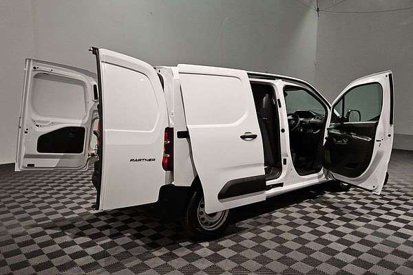 2025 Peugeot Partner Pro K9 SWB