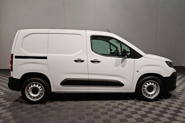 2025 Peugeot Partner Pro K9 SWB
