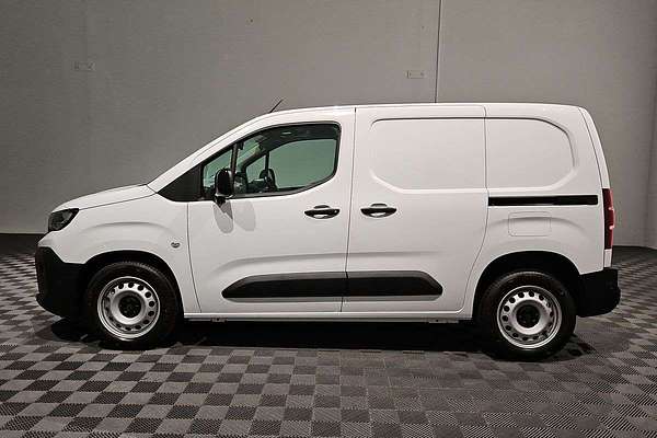 2025 Peugeot Partner Pro K9 SWB