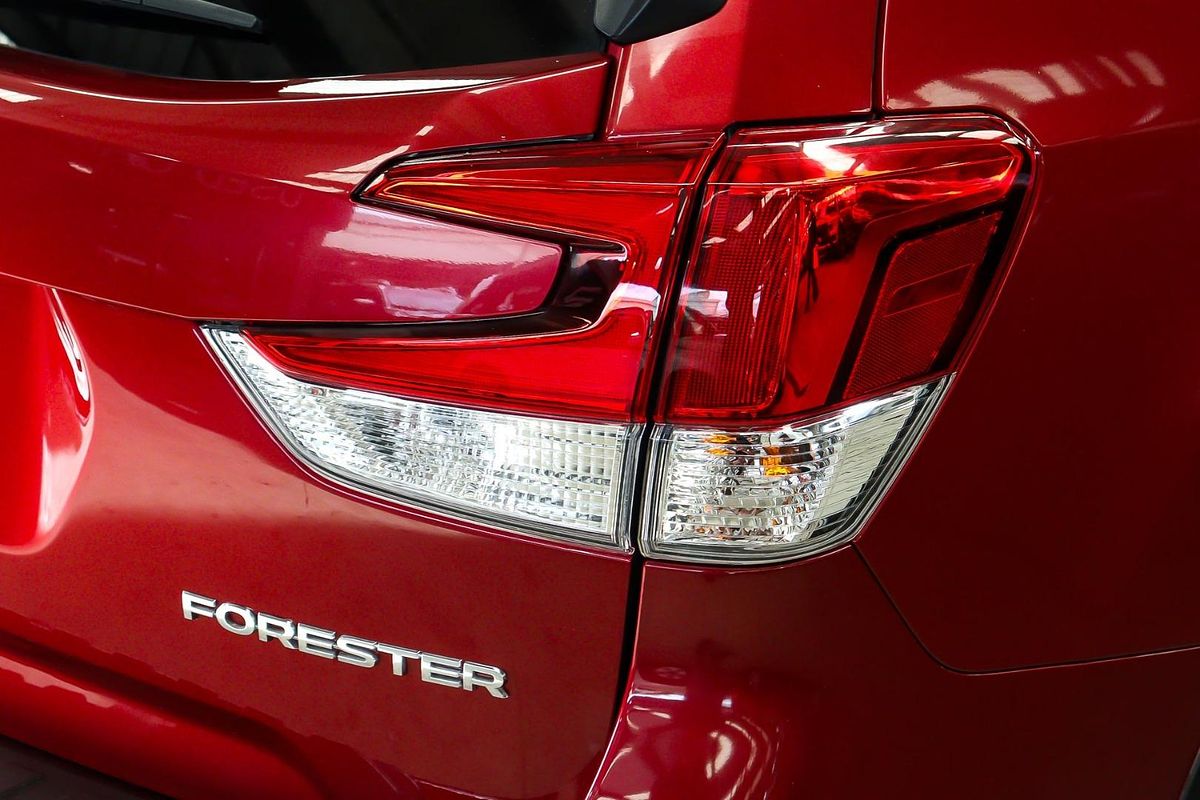 2020 Subaru Forester 2.5i-S S5