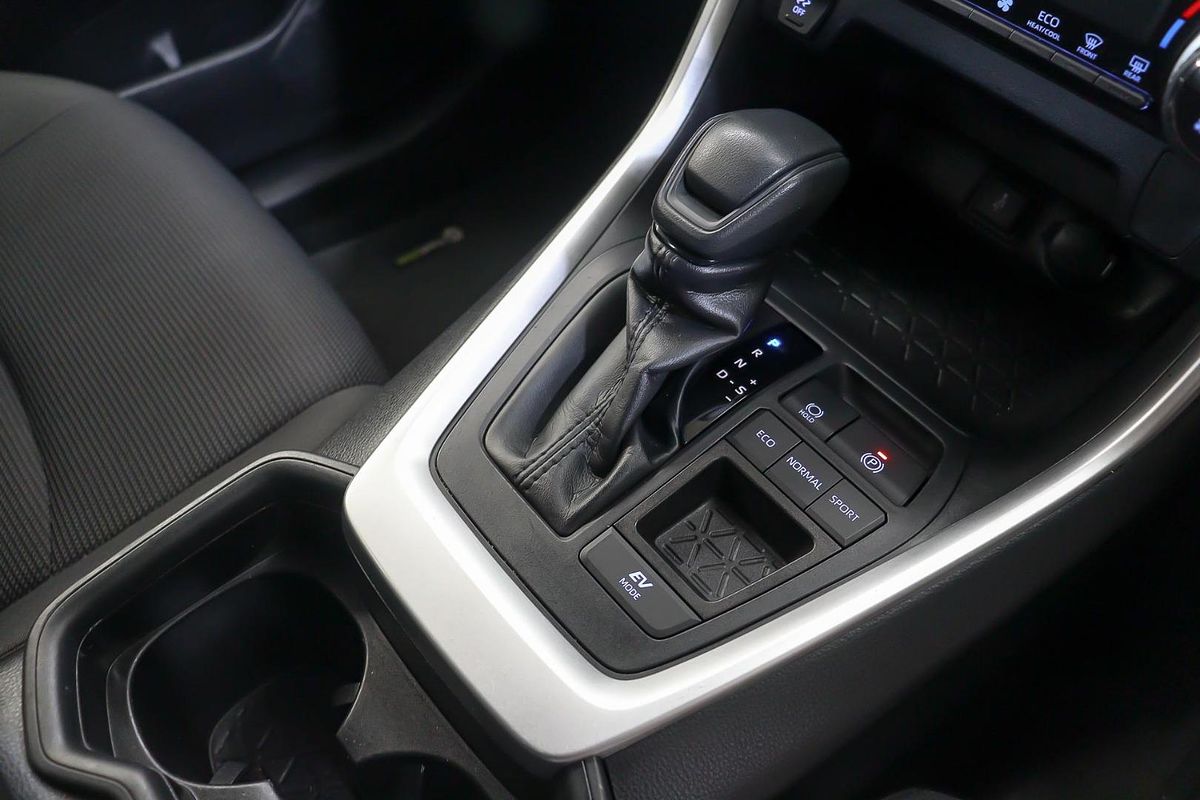2019 Toyota RAV4 GX AXAH52R