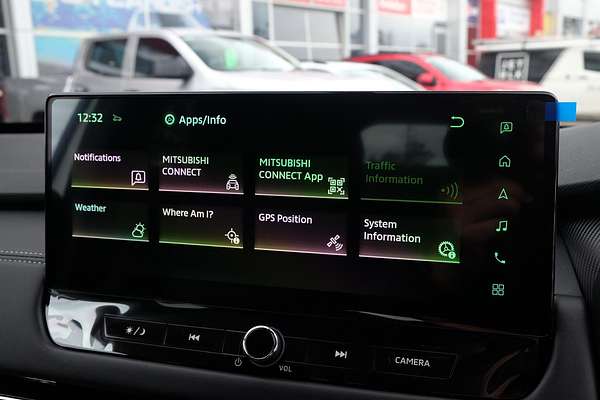 2025 Mitsubishi Outlander LS ZM