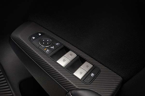 2025 Mitsubishi Outlander LS ZM
