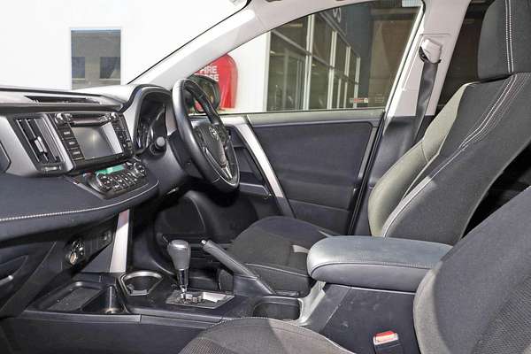 2018 Toyota RAV4 GXL ALA49R