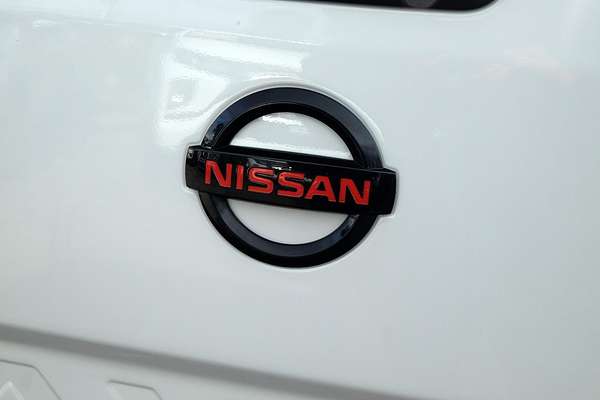 2022 Nissan Navara PRO-4X Warrior D23 4X4