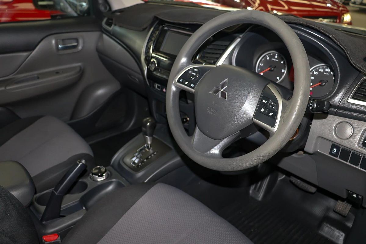 2017 Mitsubishi Triton GLX+ MQ 4X4