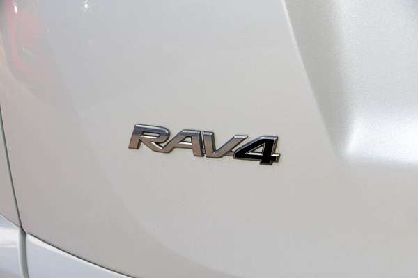 2018 Toyota RAV4 GXL ALA49R