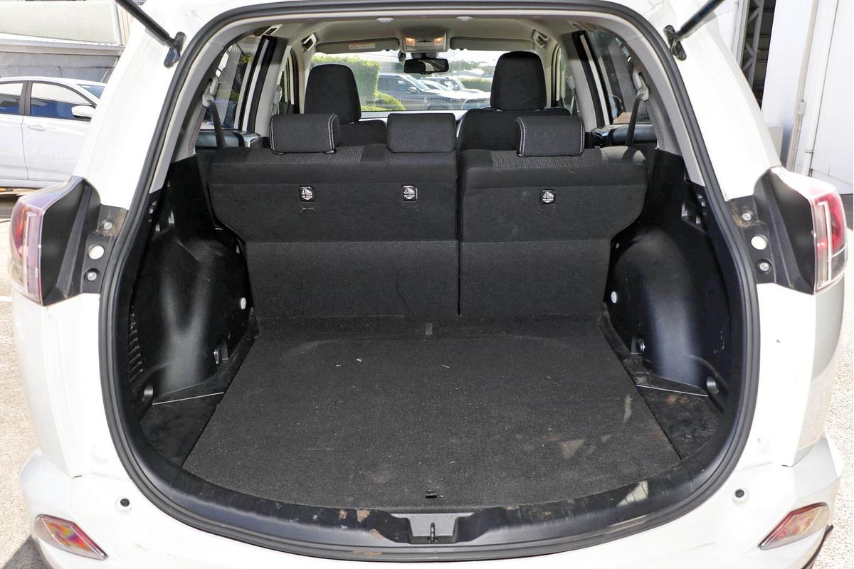 2018 Toyota RAV4 GXL ALA49R