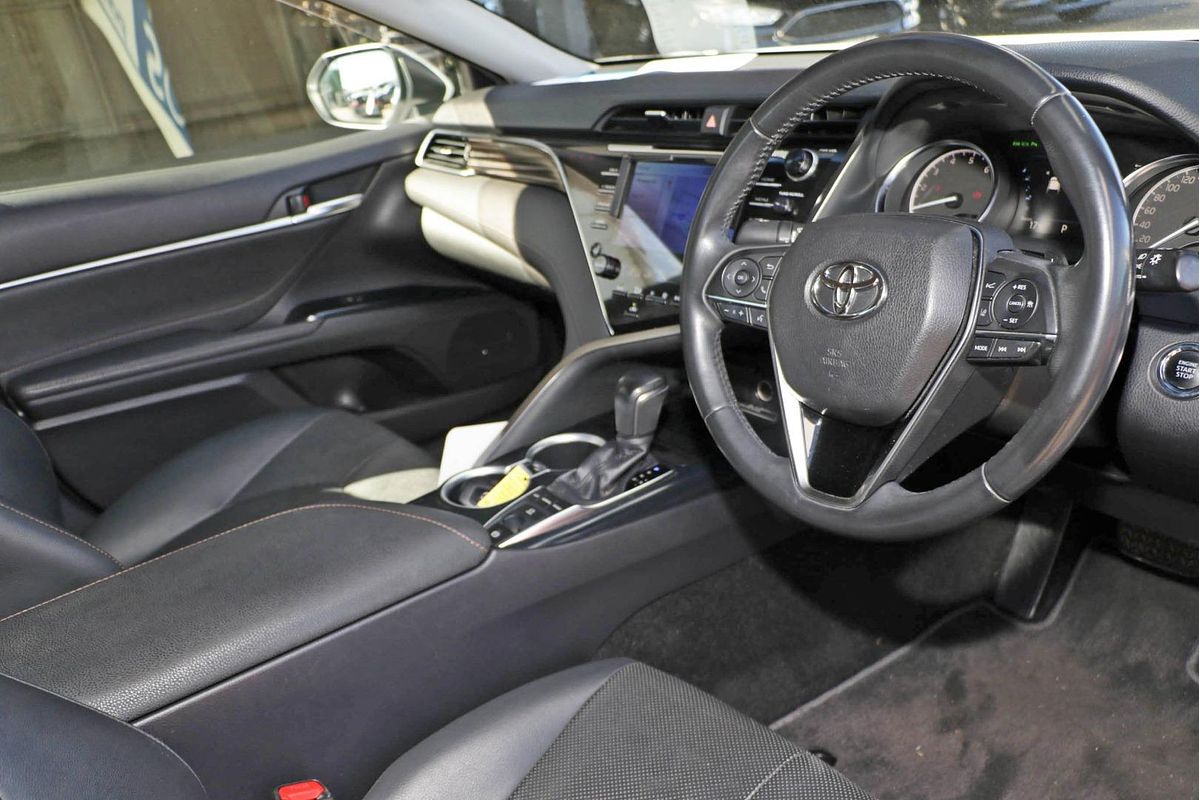 2018 Toyota Camry SL ASV70R
