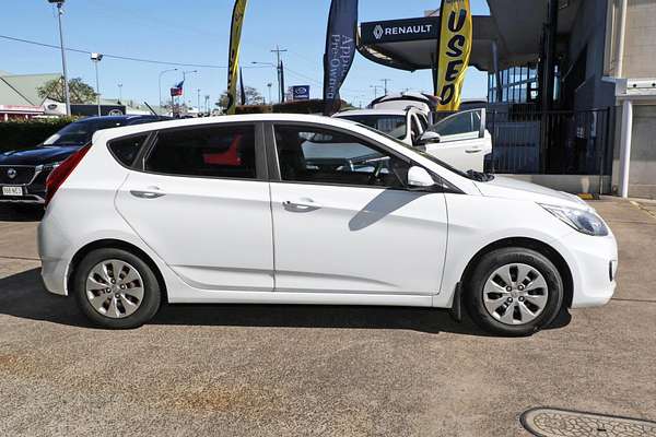 2016 Hyundai Accent Active RB4