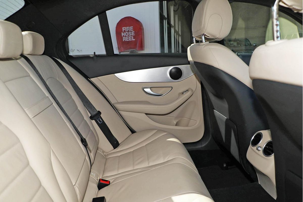 2020 Mercedes-Benz C-Class C300 e W205